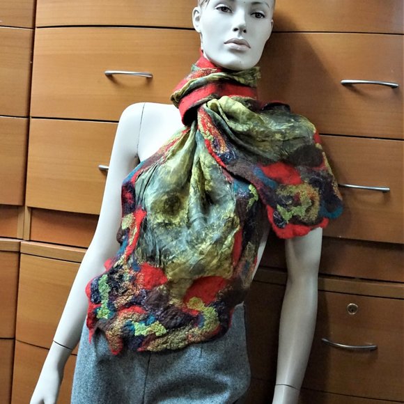 BATIK SILK FELTED WOOL TRIM HUGE SHAWL HANDMADE GIFT FOR WOMEN - Picture 7 of 16